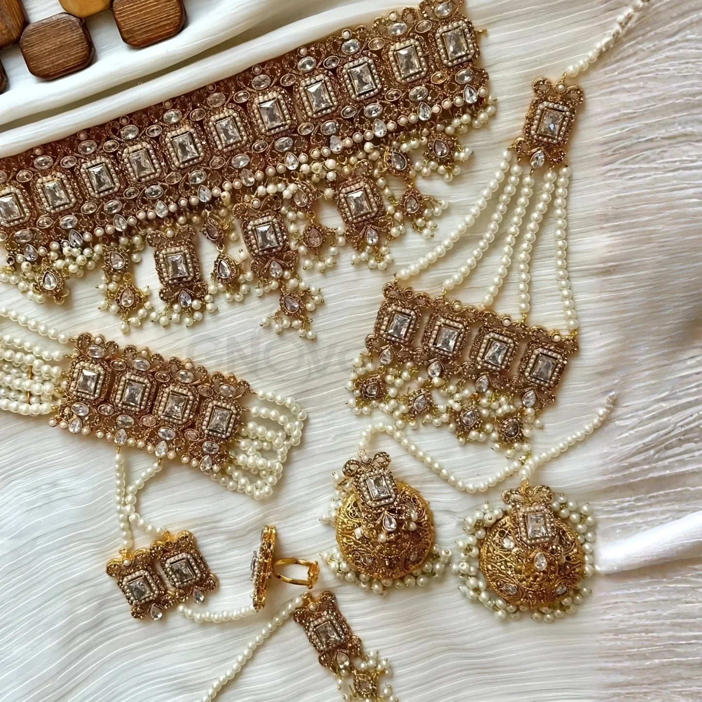 Royal Kundan Bridal Choker Set – Complete Wedding Jewelry Set