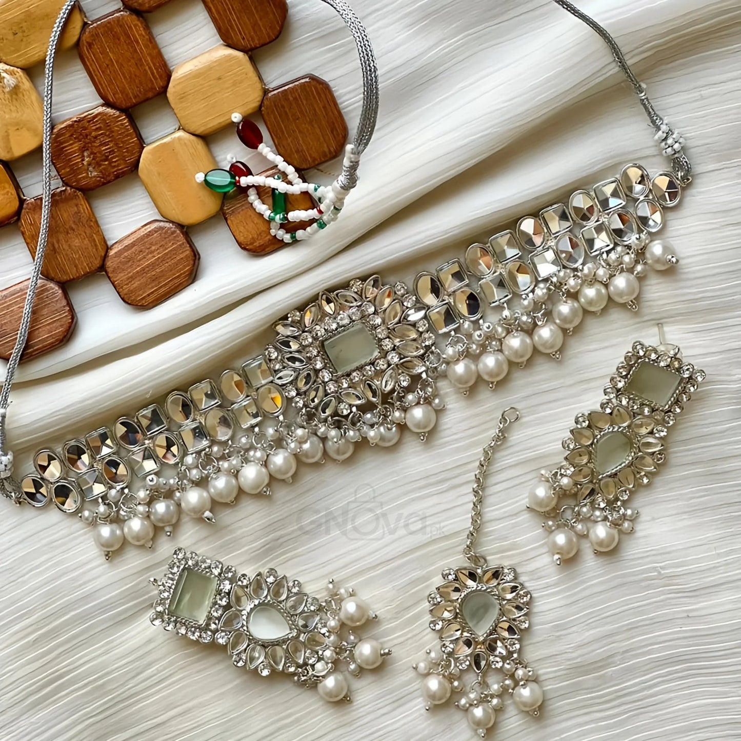 Kundan Mirror Choker Set – Bridal & Party Wear