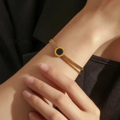 Elegant Round Charm Bracelet – Stainless Steel Adjustable Chain