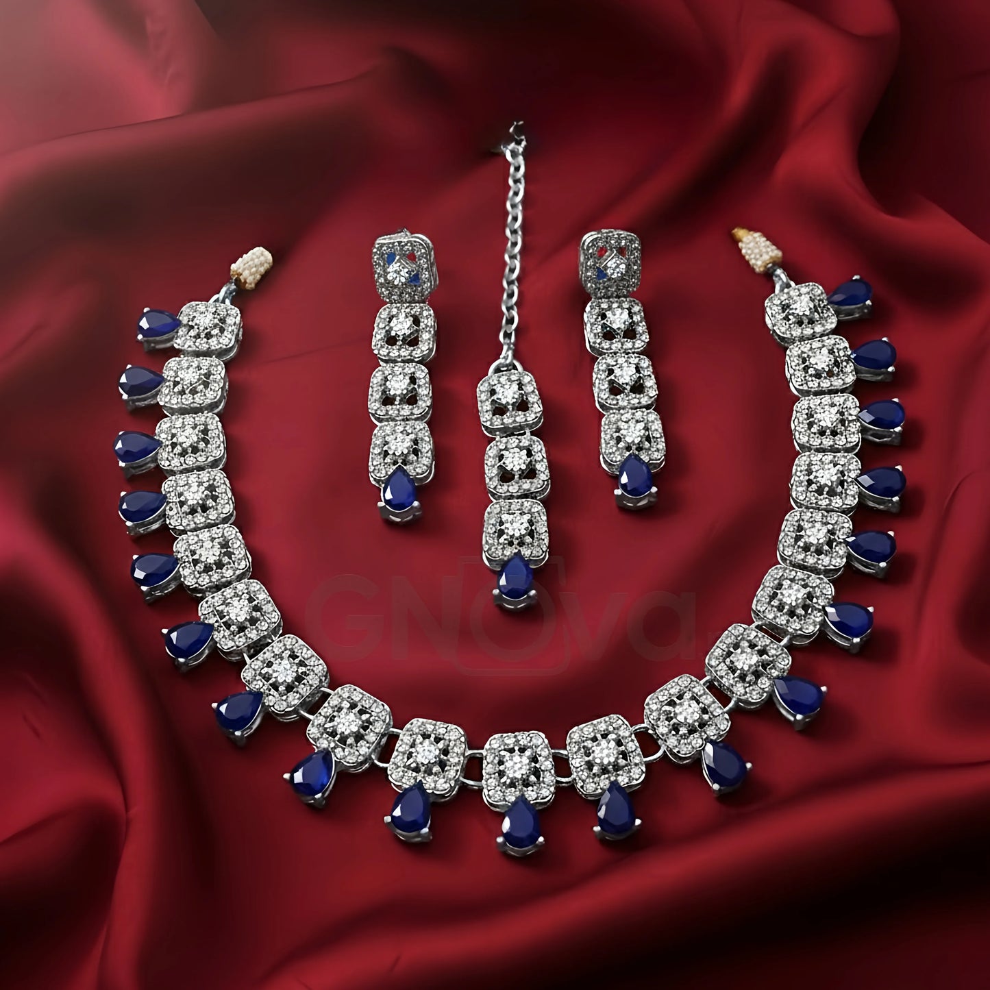 Sparkling Drop Zircon Set – 4-Piece Glamorous Party & Daily Wear