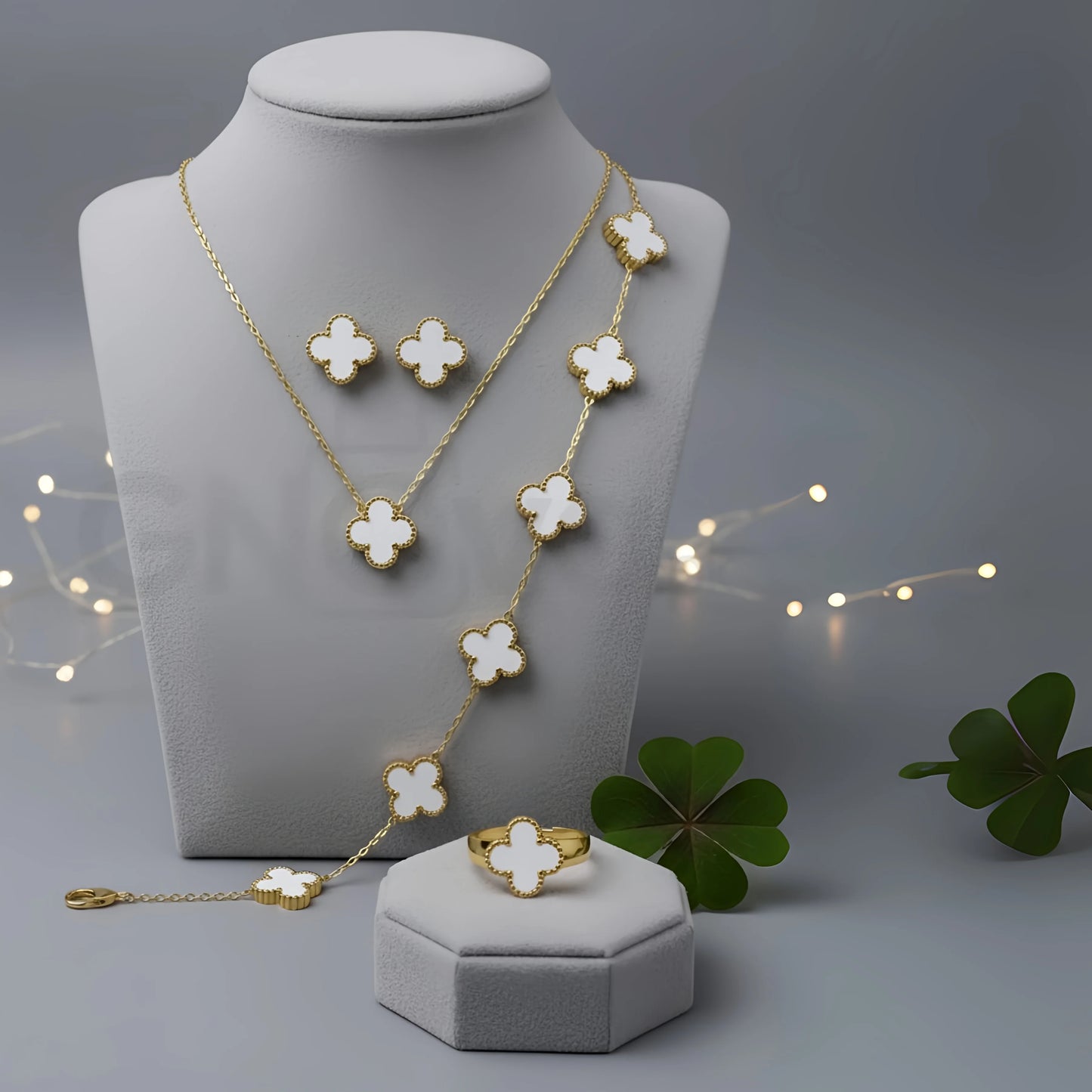 Black Bloom Clover Set – 4 Piece Elegant Daily Wear Jewelry