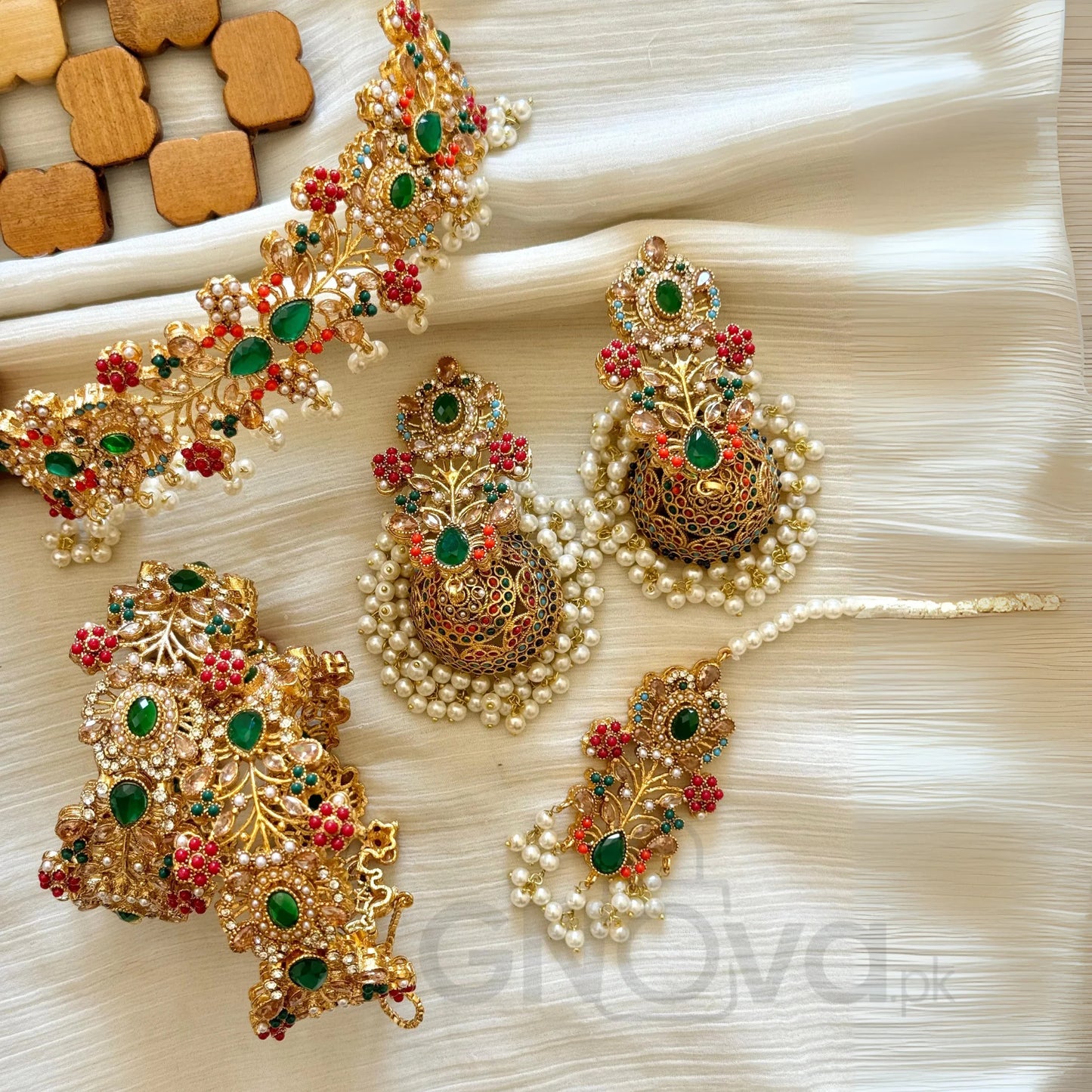 Traditional Bridal Jewelry Set with Jhumkay, Openable Bangles & Choker