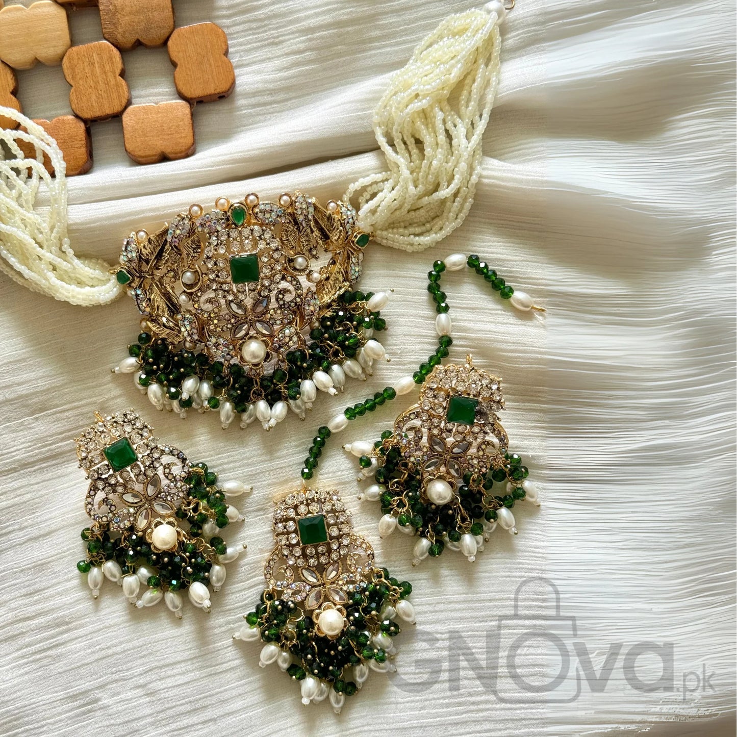 Turkish Style Choker Necklace Set with Earrings – Handcrafted Bridal Look