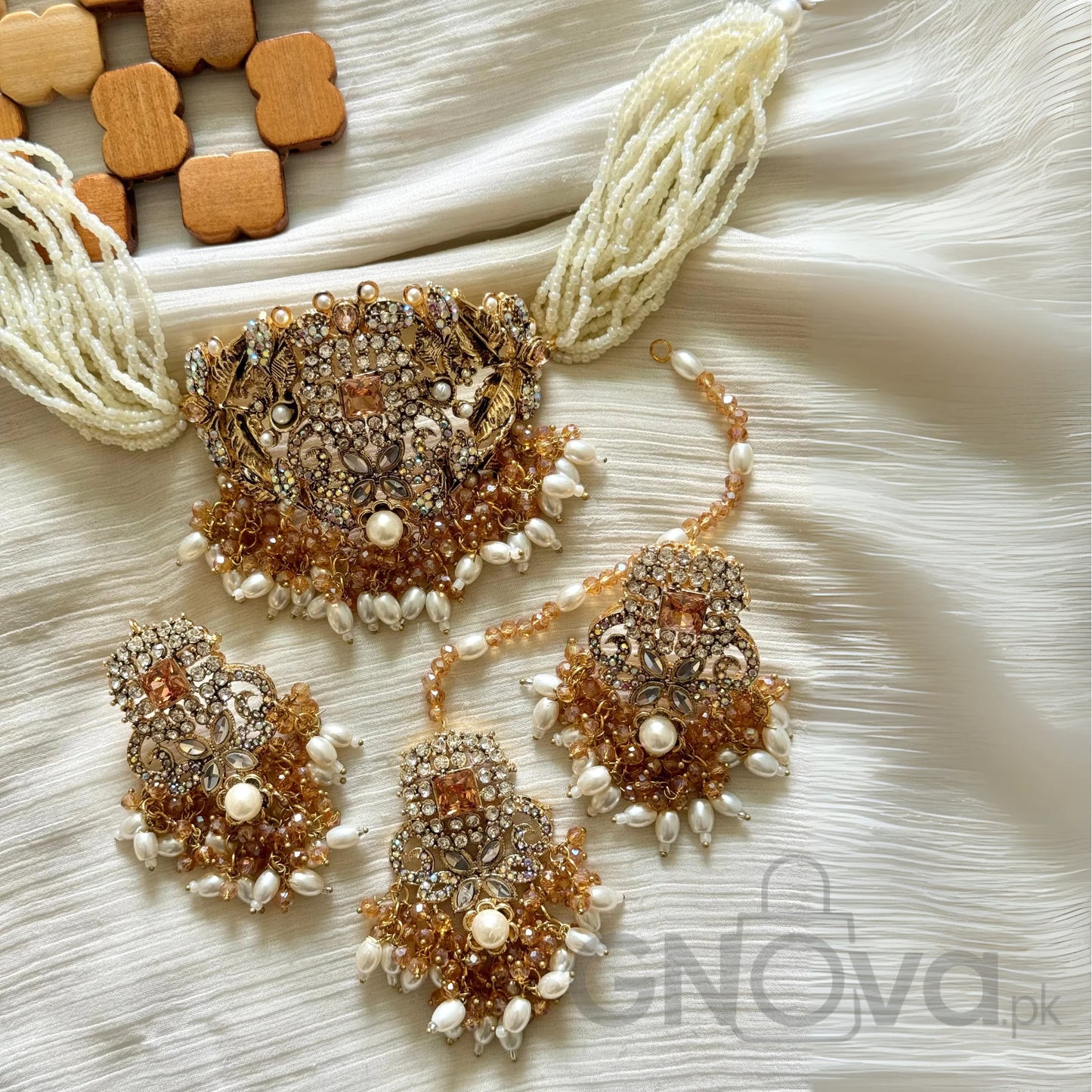 Turkish Style Choker Necklace Set with Earrings – Handcrafted Bridal Look