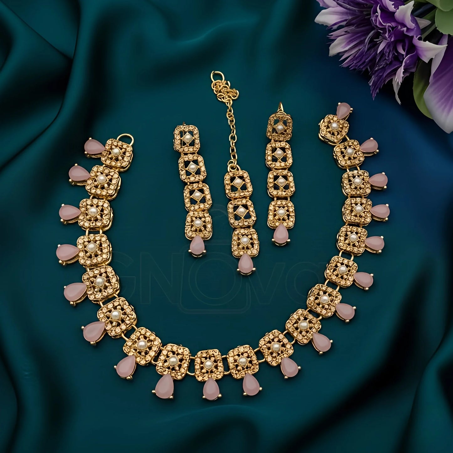 Sparkling Drop Zircon Set – 4-Piece Glamorous Party & Daily Wear