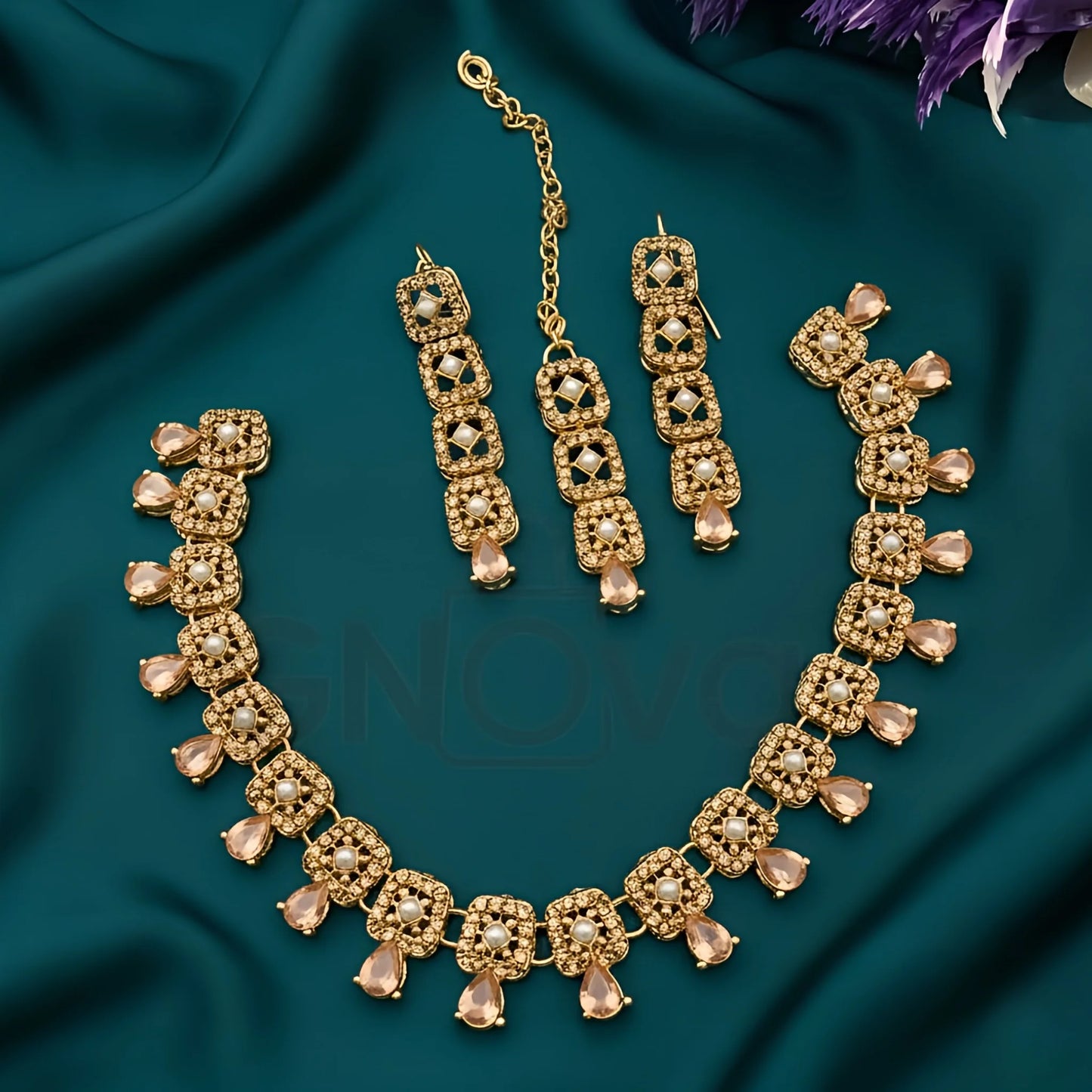 Sparkling Drop Zircon Set – 4-Piece Glamorous Party & Daily Wear