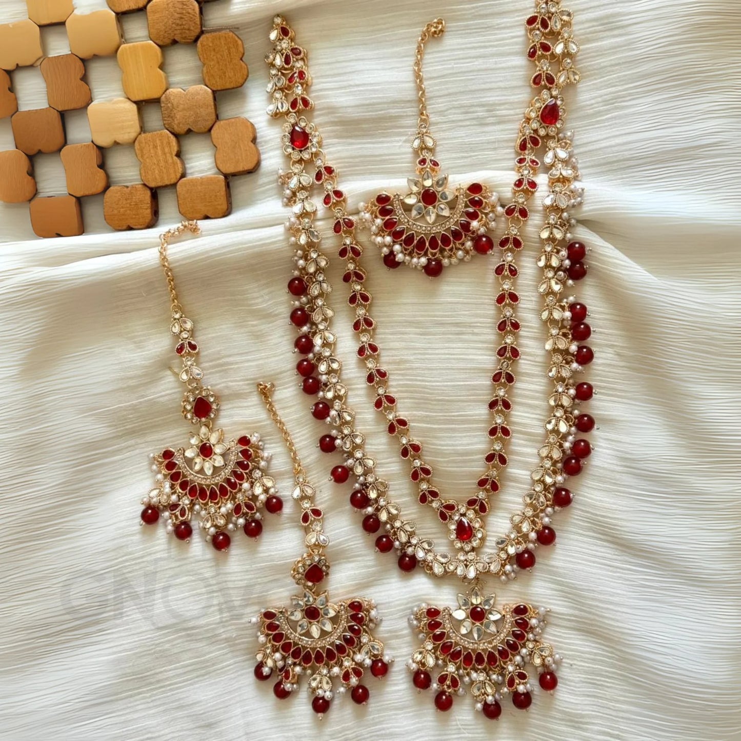 Royal Kundan Beads Jewelry Set – Elegant Bridal Collection