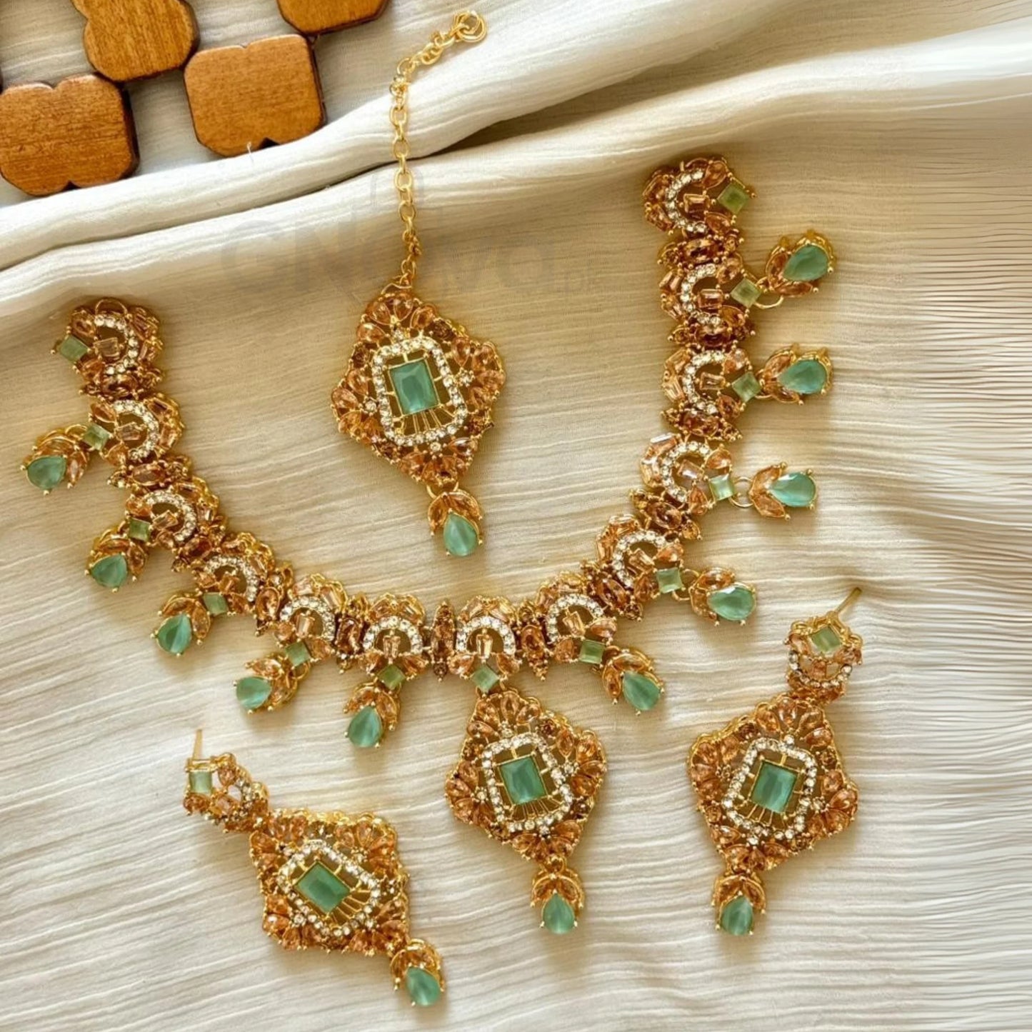Luxury Crystal Choker Set with Earrings & Maang Tikka