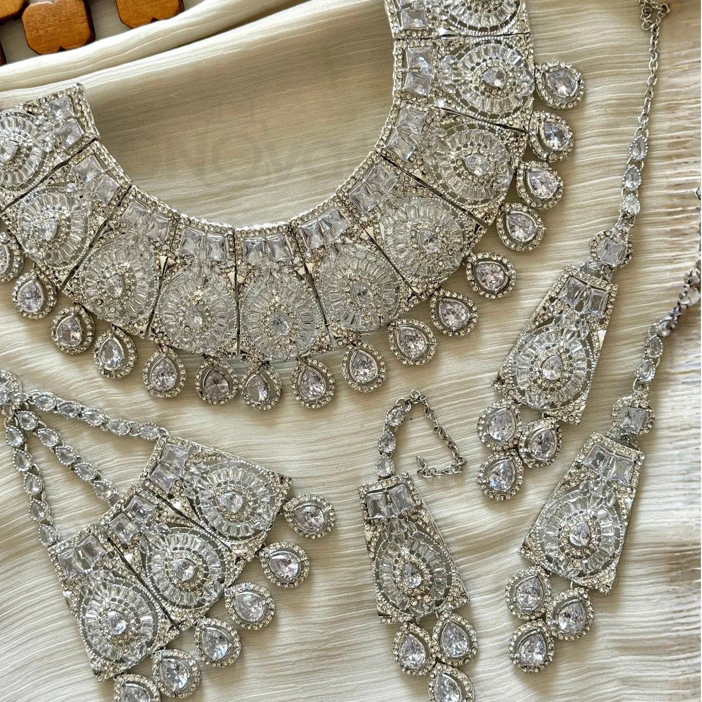 Royal Kundan Bridal Jewelry Set